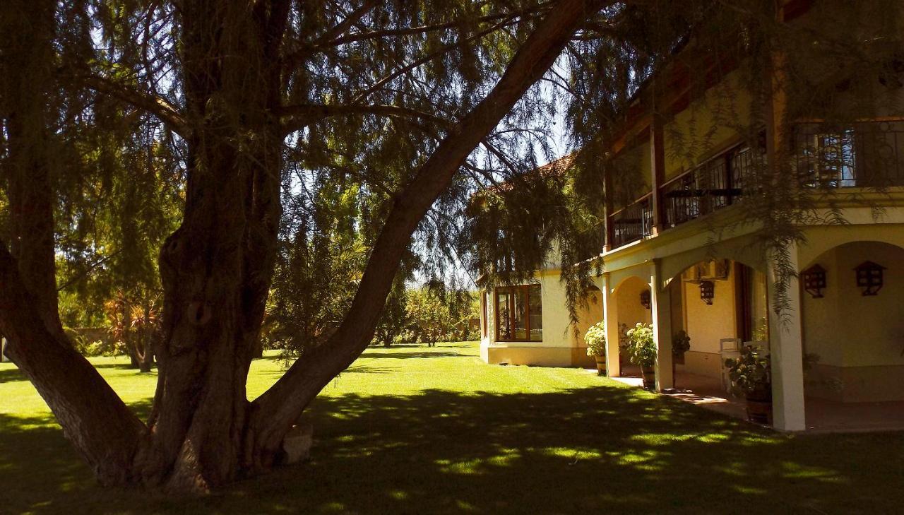 La Perla Hotel Santa Cruz Luaran gambar